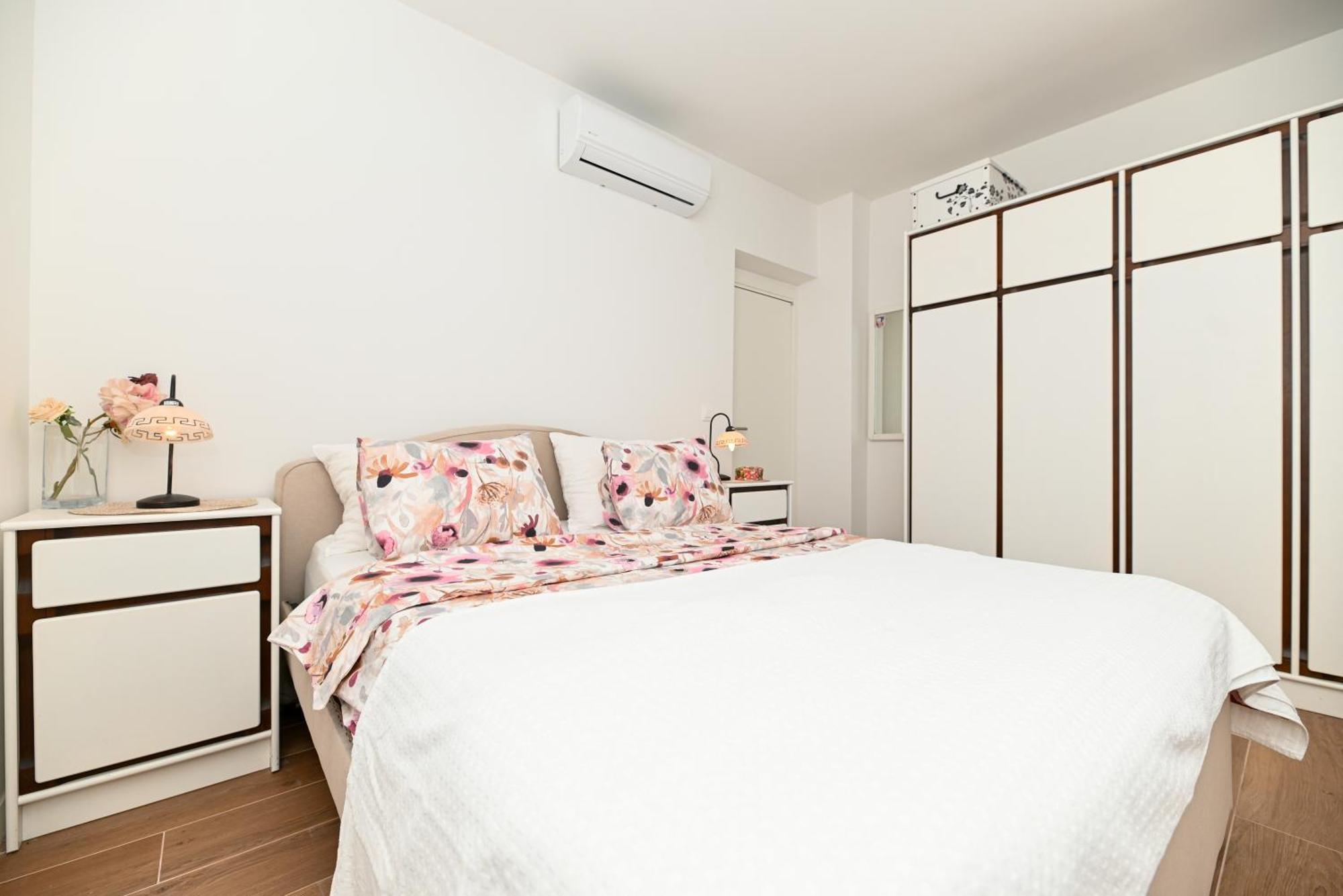 Downtown Apartments Maar Trogir Ruang foto