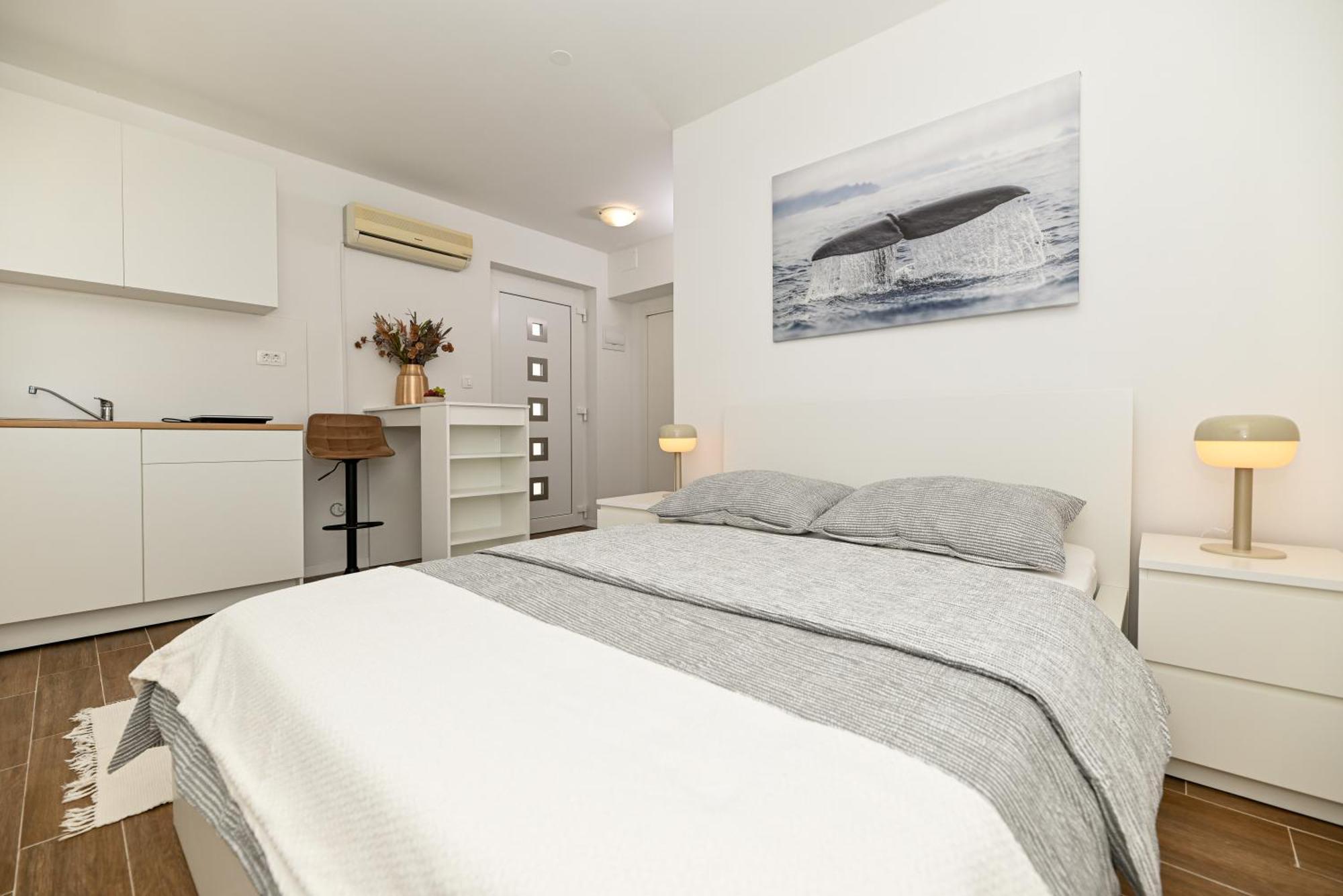 Downtown Apartments Maar Trogir Bagian luar foto