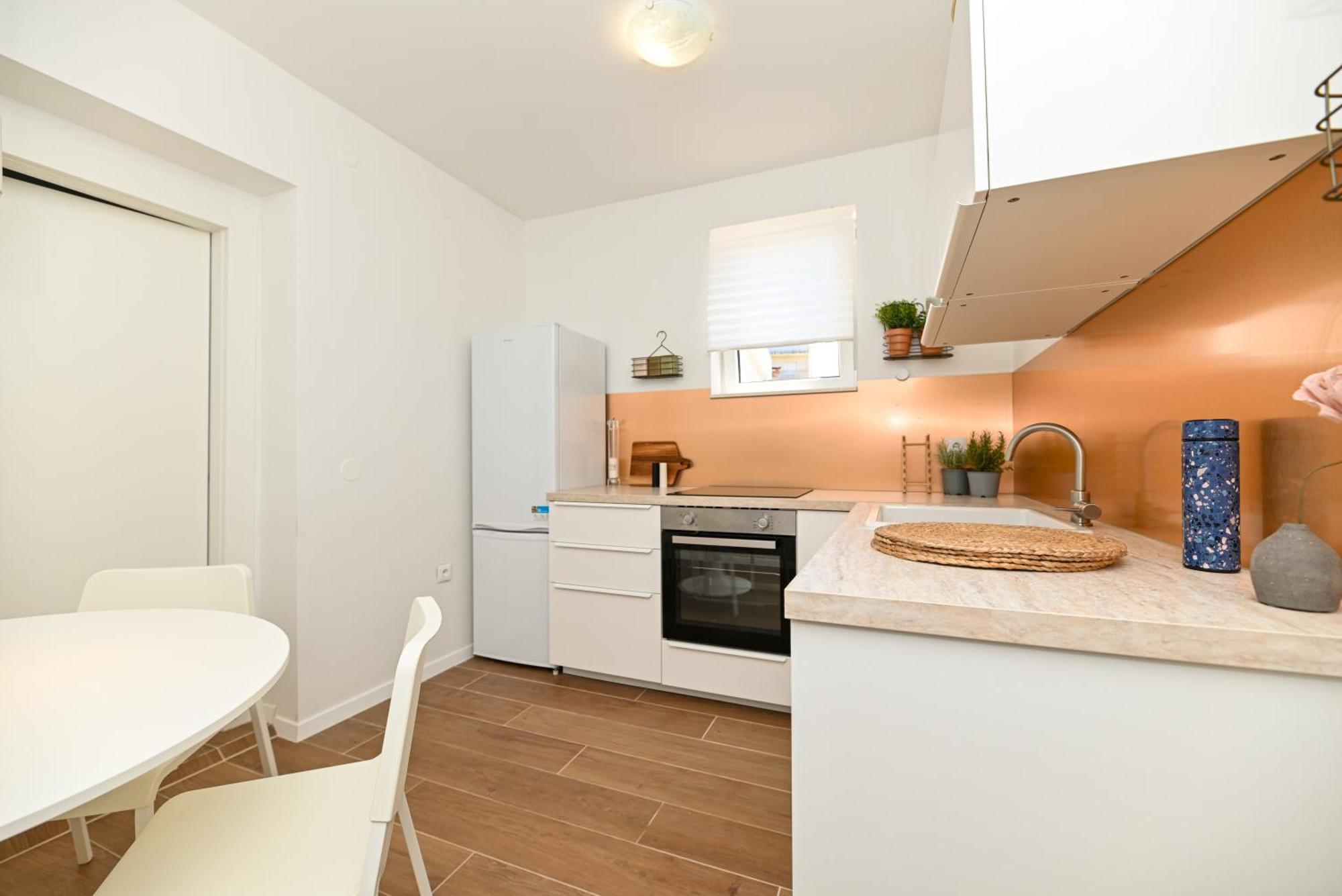 Downtown Apartments Maar Trogir Bagian luar foto